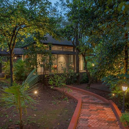 Saffronstays The Glasshouse, Panchgani - Beautiful Glass Villa For Couples Exterior photo